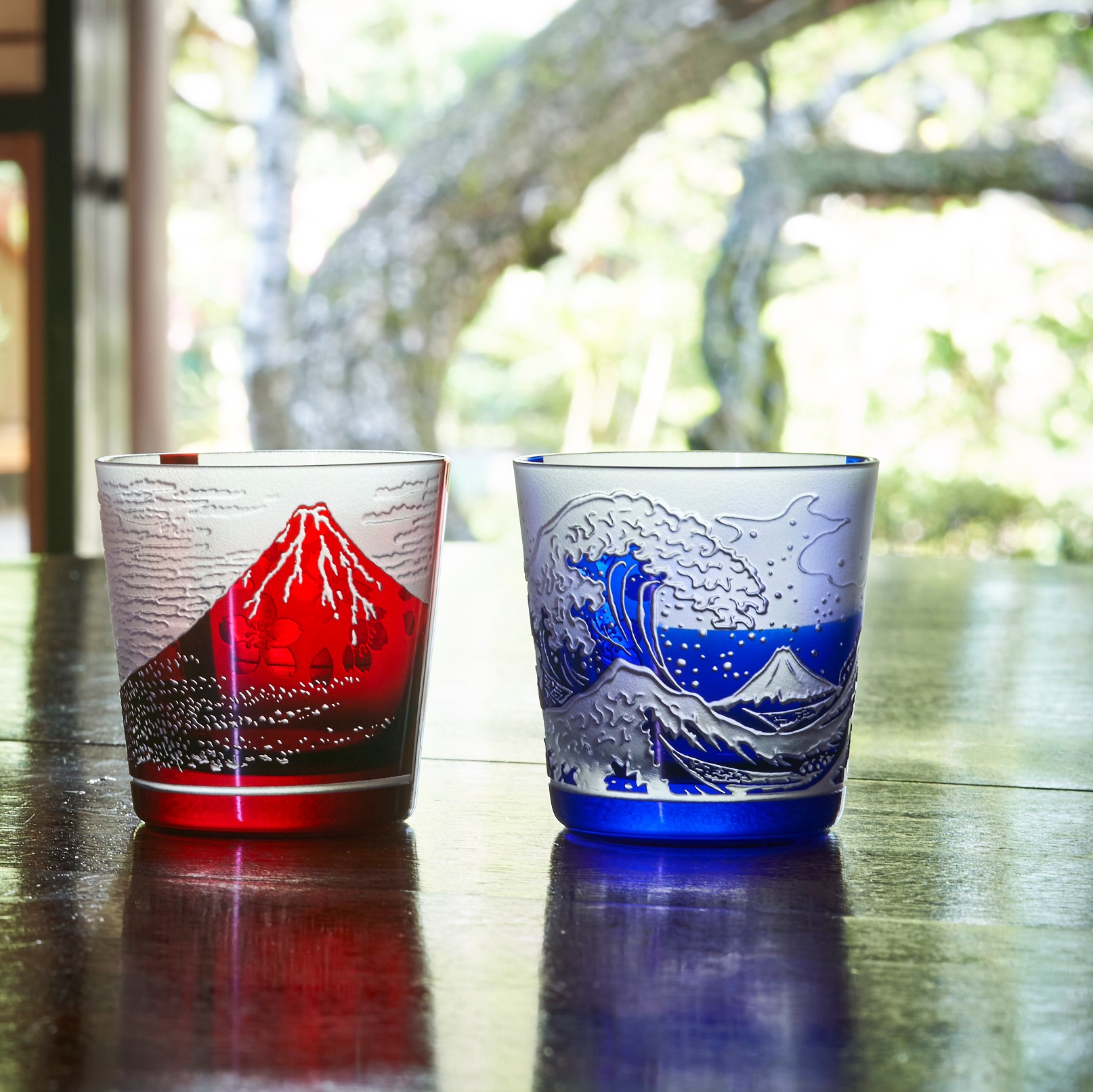 和の⼼を伝える伝統⼯芸品の器